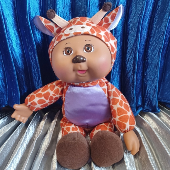 Cabbage patch Kids Collectible Cuties Zoo Friends Garnet Giraffe - Picture 8 of 16